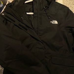 Women’s north face coat - black size M